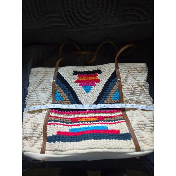 Steve Madden Bali Colorful Large Tote Weekender - Picture 5 of 6